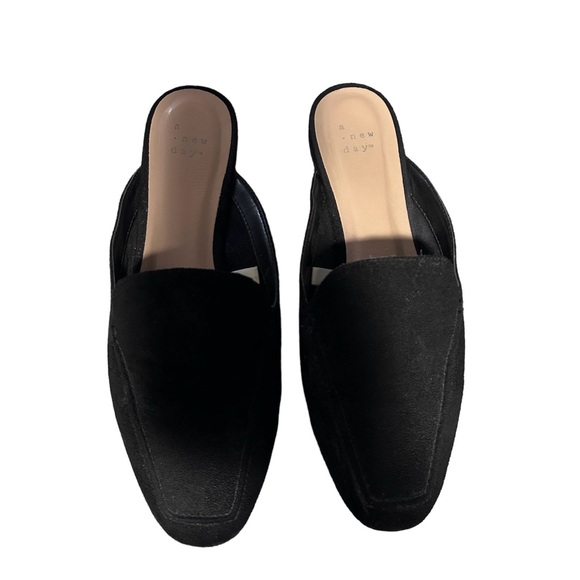 A New Day Loafers Black Size 9 - Picture 4 of 7